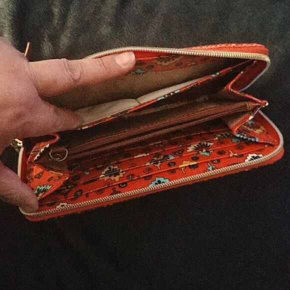 Sakroots Wallet - Picture 5 of 6